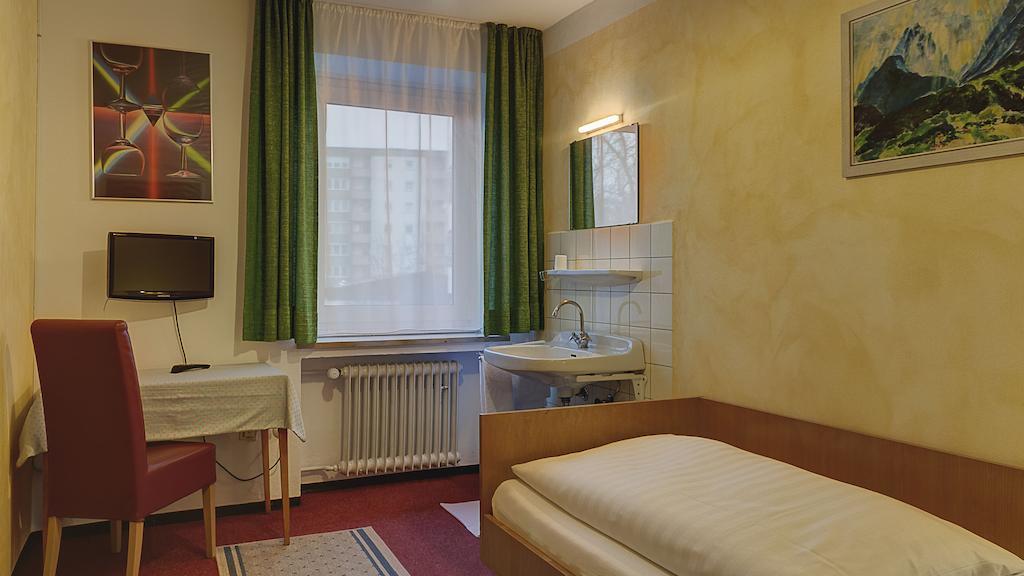 Hotel Luitpold Landshut Cameră foto